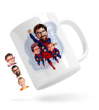 Personlig krus som superhelt far & sønner tryk (3 personer) - karikatur efter dine billeder - Just Karikatur